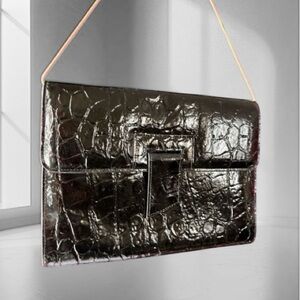 VTG Vivace Black Leather Croc Clutch Purse